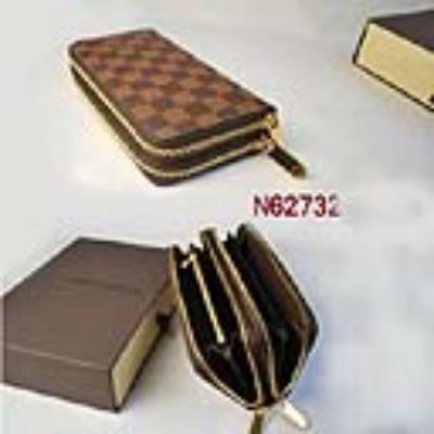 LOUIS VUITTON Wallets-90